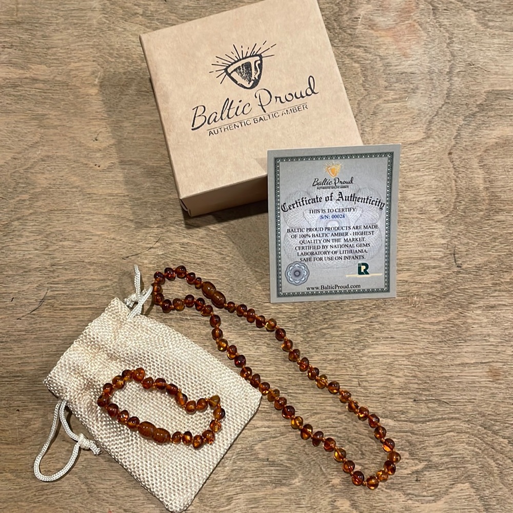 Amber necklace and bracelet